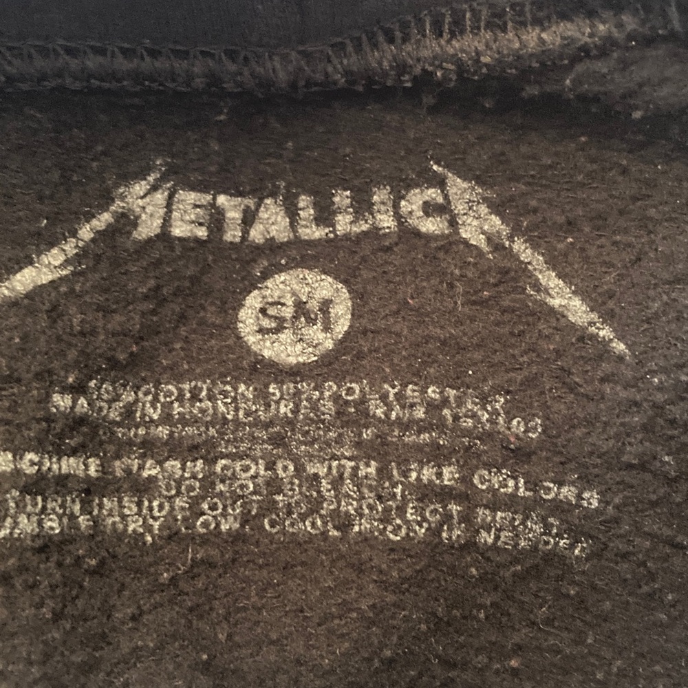 METALLICA AND JUSTICE FOR ALL SIZE SMALL BLACK HOODIE - Picture 6 of 6